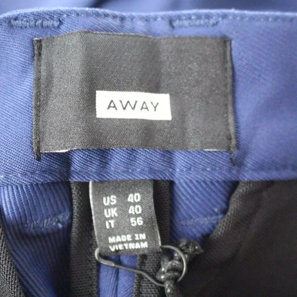 AWAY - Picture 9 of 11